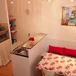 Studio Apartment Centre Historique